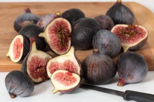 Figs, fruits, fresh — The Family Well being and health heart - Sizing Points